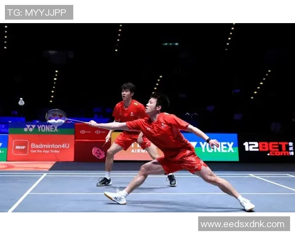 南京羽毛球队与武汉羽毛球队赛后战术分析与总结探讨